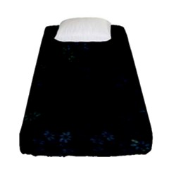 Fractal Pattern Black Background Fitted Sheet (single Size) by Simbadda
