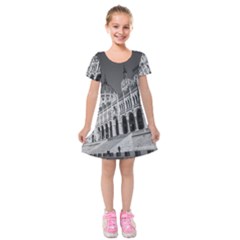 Architecture Parliament Landmark Kids  Short Sleeve Velvet Dress by Nexatart