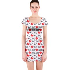 Xoxo Valentines Day Pattern Short Sleeve Bodycon Dress by Valentinaart