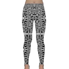 Dark Oriental Ornate Pattern Classic Yoga Leggings by dflcprints