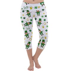 St Patricks Day Pattern Capri Yoga Leggings by Valentinaart