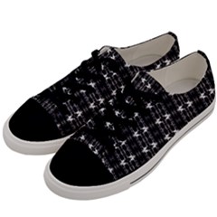 Maryland  Men s Low Top Canvas Sneakers by mrozarsneakers