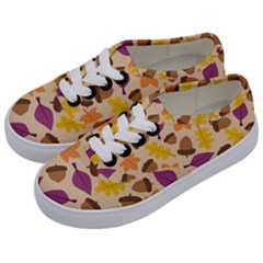 Acorn Pattern Kids  Classic Low Top Sneakers by Hansue