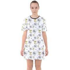 No Step On Snek Do Not Bubble Speech Pattern White Background Meme Sixties Short Sleeve Mini Dress by snek