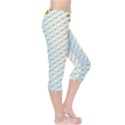 Diagonal Seamless Line Design Capri Leggings  View4