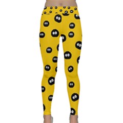 Totoro - Soot Sprites Pattern Classic Yoga Leggings by Valentinaart