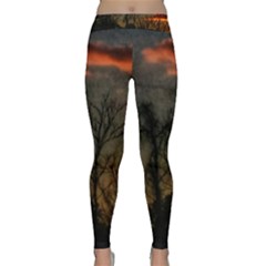 Old Sunset Classic Yoga Leggings by okhismakingart