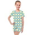 Pattern Texture Seamless Kids  Mesh Tee and Shorts Set View1