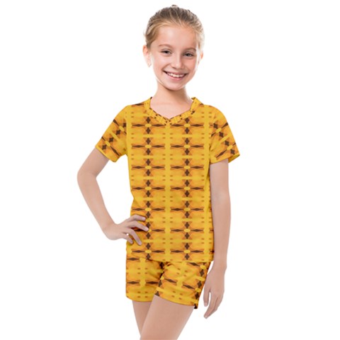 Digital Illusion Kids  Mesh Tee And Shorts Set by Sparkle