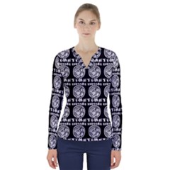 Inka Cultur Animal - Animals And Occult Religion V-neck Long Sleeve Top by DinzDas