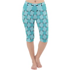 Illusion Blocks Pattern Lightweight Velour Cropped Yoga Leggings by Sparkle