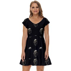Creepy Head Sculpture With Respirator Motif Pattern Short Sleeve Tiered Mini Dress by dflcprintsclothing