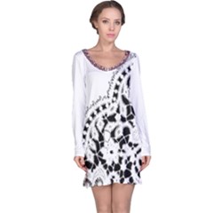 Im Fourth Dimension Black White 3 Long Sleeve Nightdress by imanmulyana