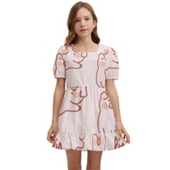 Pig Cartoon Background Pattern Kids  Short Sleeve Dolly Dress by Sudhe
