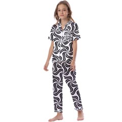 Soft-pattern-repeat-monochrome Kids  Satin Short Sleeve Pajamas Set by Semog4