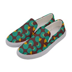 Vector Illustration Seamless Pattern With Cartoon Duck Women s Canvas Slip Ons by pakminggu