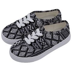 Tribal African Pattern Kids  Classic Low Top Sneakers by Cowasu