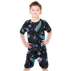 Colorful-abstract-pattern-consisting-glowing-lights-luminescent-images-marine-plankton-dark Kids  Tee And Shorts Set by uniart180623