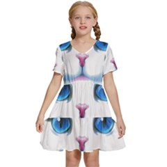 Cute White Cat Blue Eyes Face Kids  Short Sleeve Tiered Mini Dress by Ket1n9