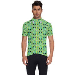 Alien Pattern- Men s Short Sleeve Cycling Jersey by Ket1n9