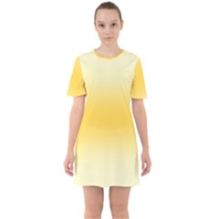 Cream Yellow To Amber Orange Bilinear Gradient Sixties Short Sleeve Mini Dress by GradientsOmbre