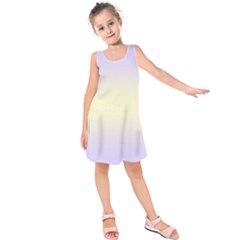 Pale Violet To Cream Yellow Bilinear Gradient Kids  Sleeveless Dress by GradientsOmbre