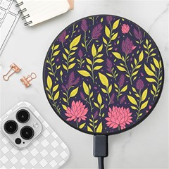 Flower Pattern Design Wireless Fast Charger(black) by Pakjumat