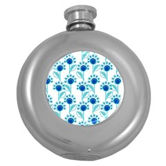 Blue Daisy Minimalist Leaves   Round Hip Flask (5 Oz) by ConteMonfrey